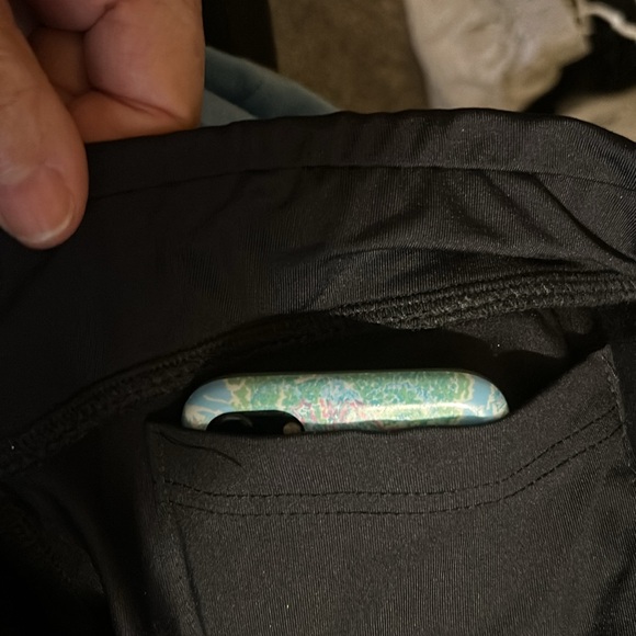 Skirted Leggings. Women’s Lg. Stretch waist. Hidden inside pocket for phone,cash - Picture 2 of 5